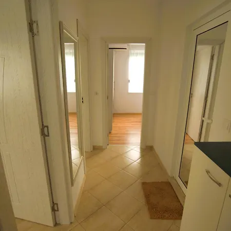 Daire Emona 5 Floor 2 Burgaz