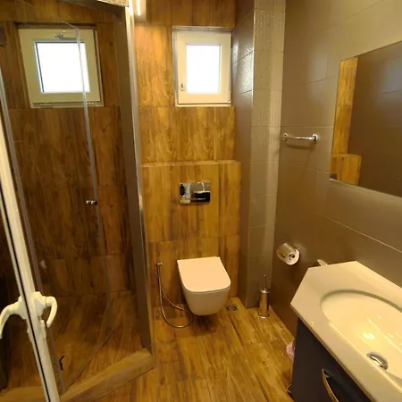 Emona 5 Floor 2 * Burgaz